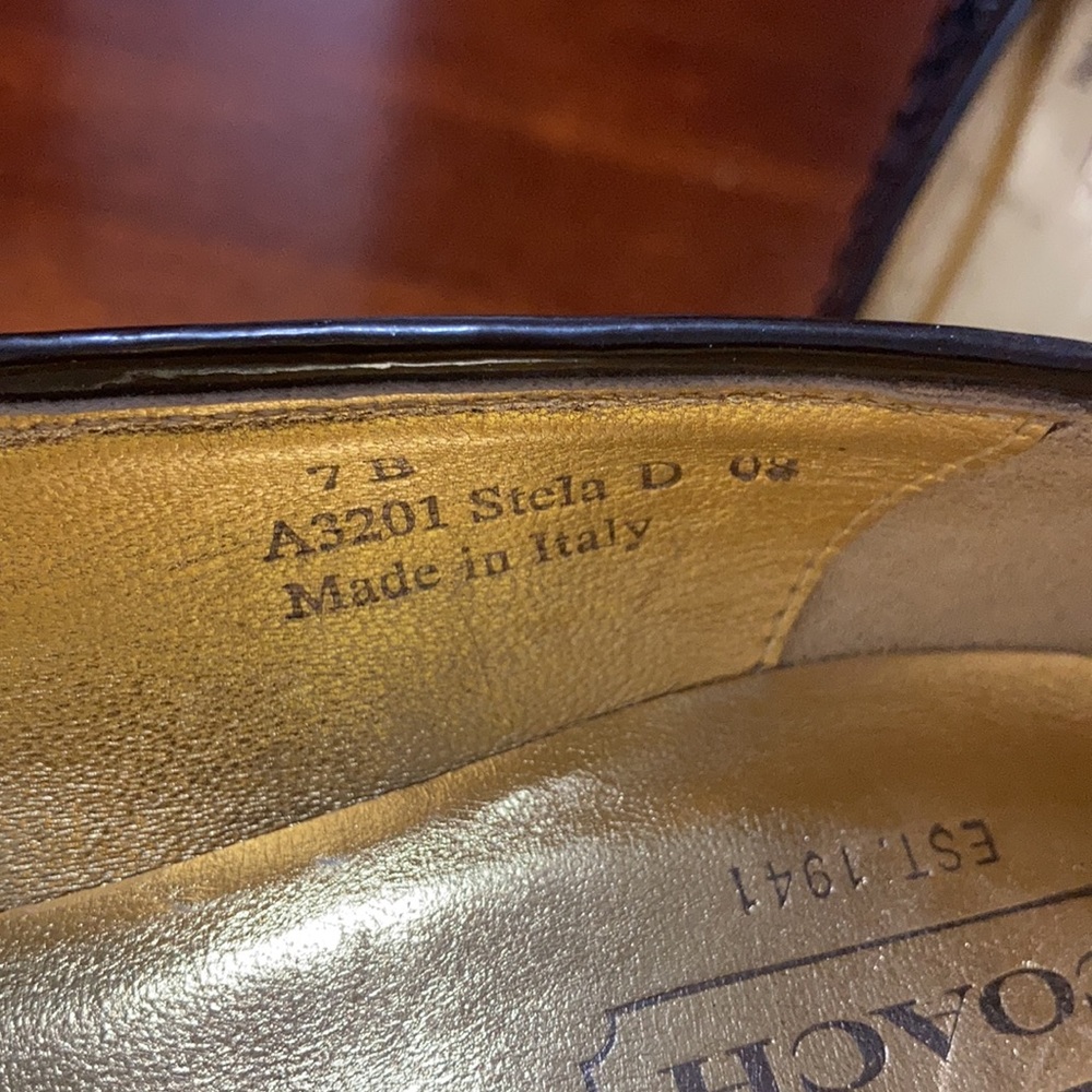 Coach Heels - Picture 3 of 9